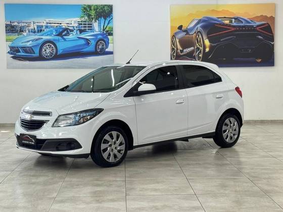 CHEVROLET ONIX 1.4 MPFI LT 8V FLEX 4P MANUAL